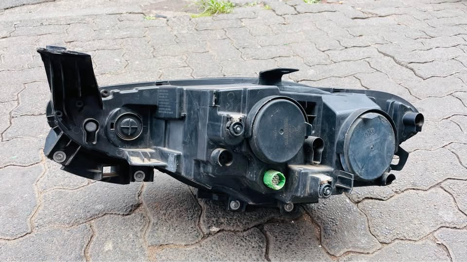 FIAT TIPO HEADLIGHT 2019 - Private Seller FIAT TIPO HEADLIGHT 2019 - Private Seller