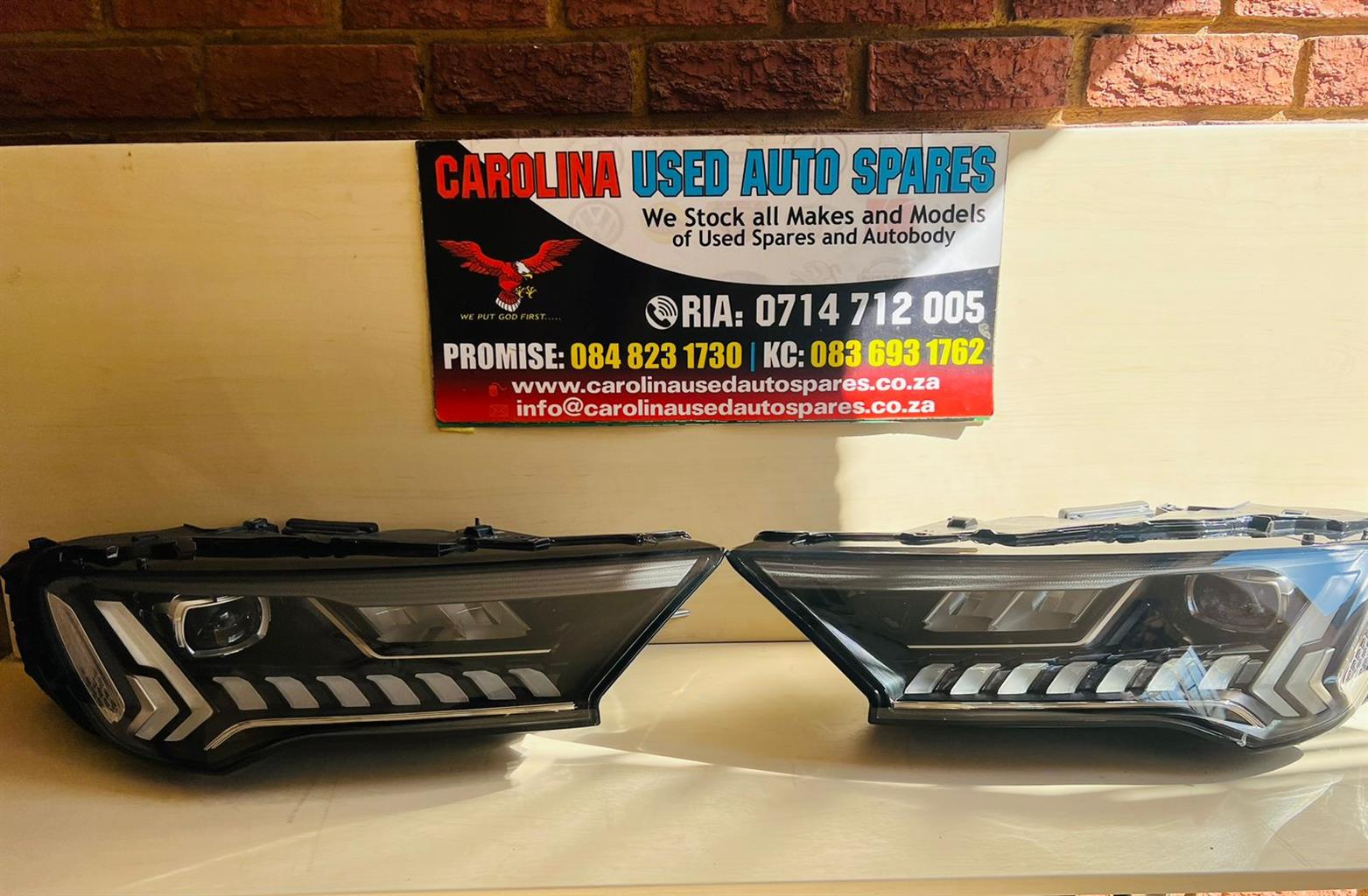 Audi Q7 RSQ7 left and right side matric xenon headlights - Private Seller Audi Q7 RSQ7 left and right side matric xenon headlights - Private Seller