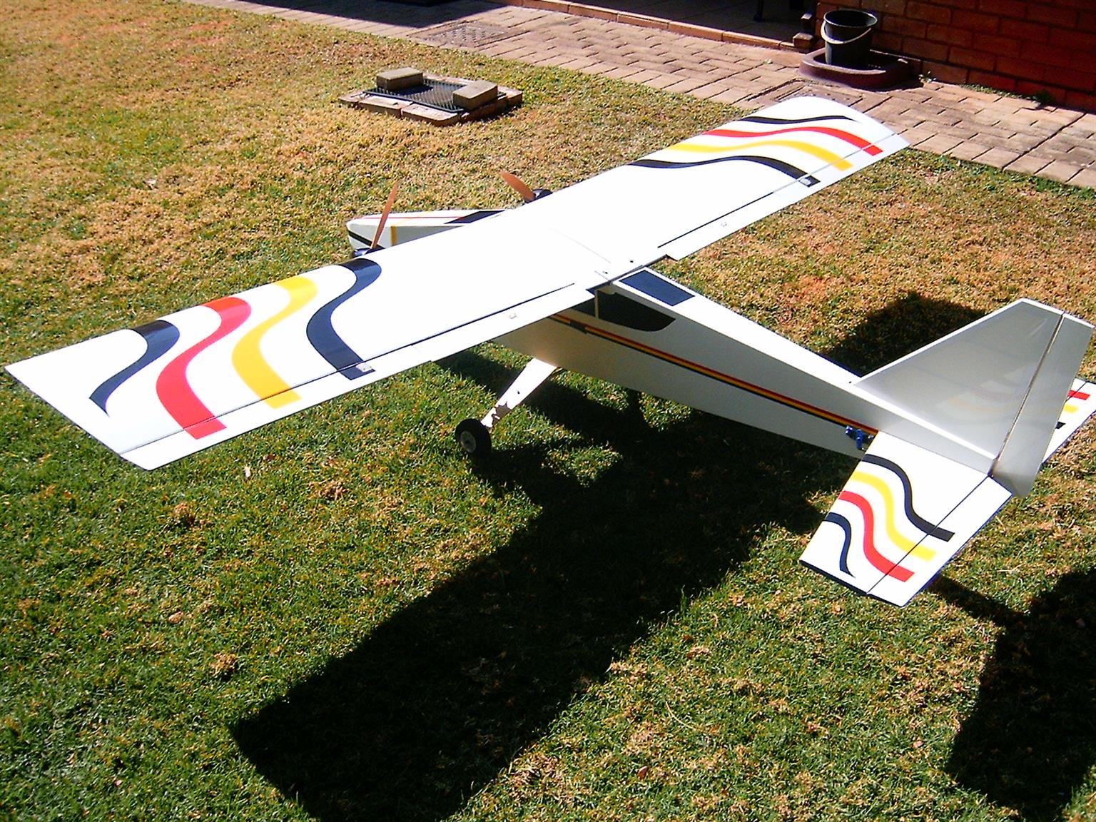 TWIN ENGINE RC AIRPLANE FOR SALE