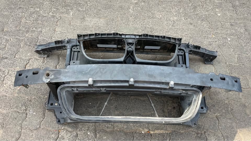 BMW 1 Series E87 cradle & Stiffener - Private Seller BMW 1 Series E87 cradle & Stiffener - Private Seller