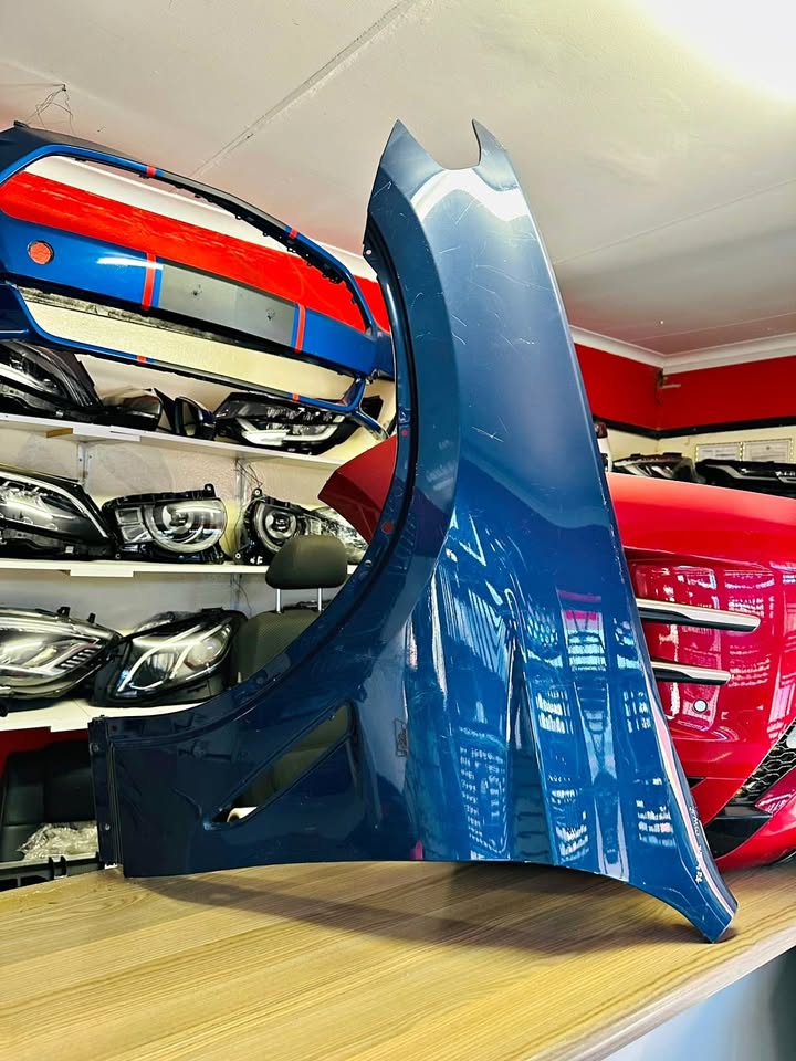 2019 BMW X3 G01/G02 FRONT LEFT FENDER FOR SALE - Private Seller 2019 BMW X3 G01/G02 FRONT LEFT FENDER FOR SALE - Private Seller