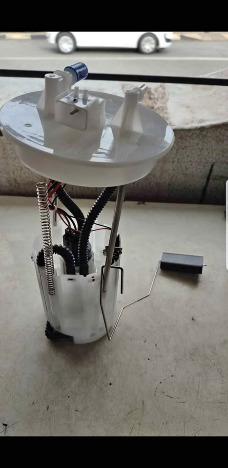 Ford EcoSport 1.0T Fuel Pump+Gauge - Private Seller Ford EcoSport 1.0T Fuel Pump+Gauge - Private Seller