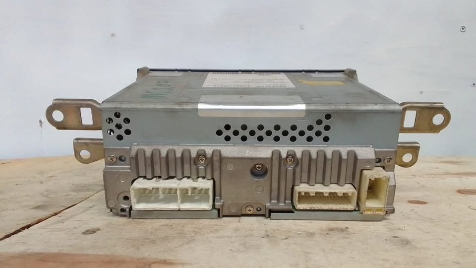 Radio Unit For Toyota Quest 1.6 - Private Seller