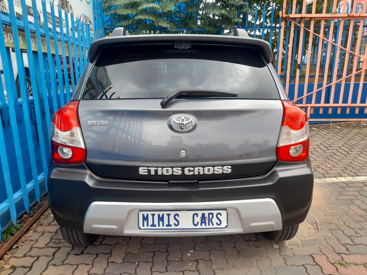 2017 TOYOTA ETIOS CROSS1.4 MANUAL PETROL