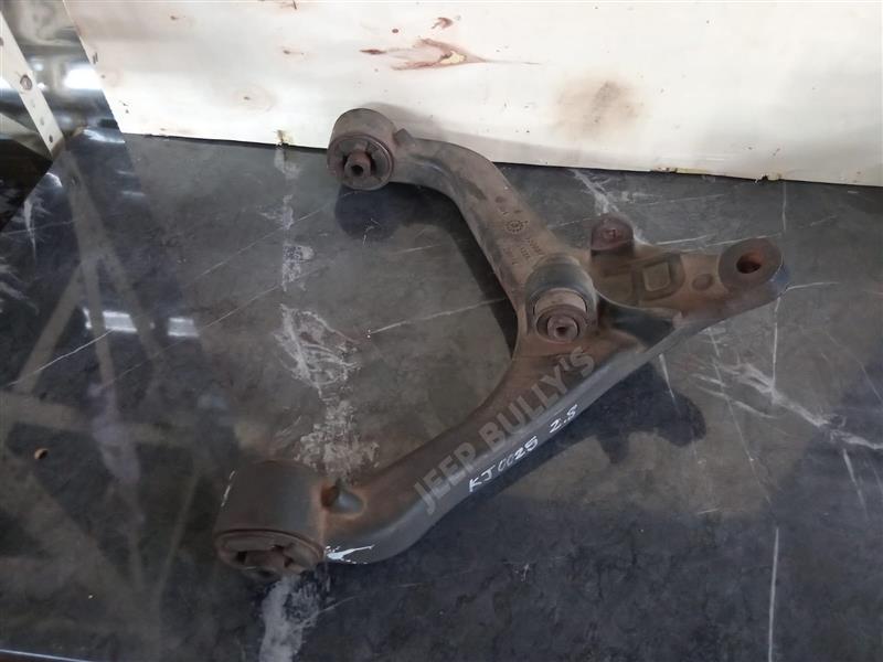 Jeep Cherokee KJ Used Control Arm (Good Condition Used Parts) - Private Seller Jeep Cherokee KJ Used Control Arm (Good Condition Used Parts) - Private Seller