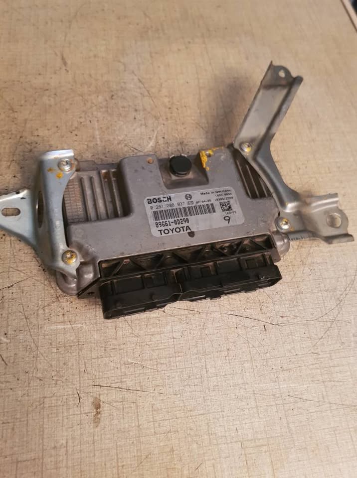 TOYOTA YARIS 1KR COMPUTER BOX FORSALE - Private Seller