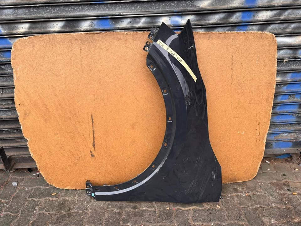 Kia Sportage Fender - Private Seller Kia Sportage Fender - Private Seller