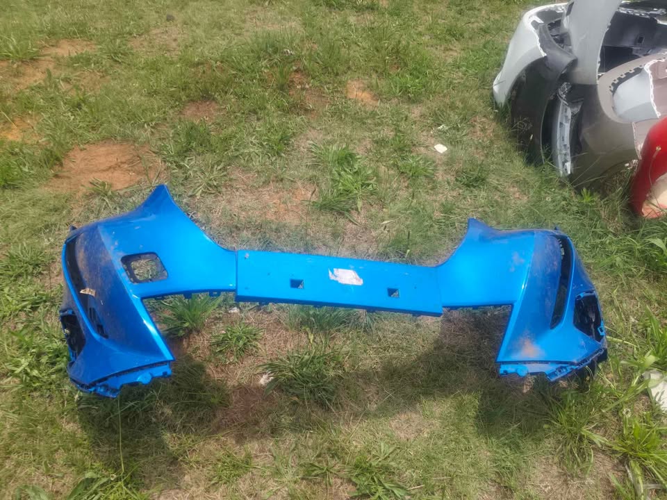 Peugeot 2008 2020 front bumper - Private Seller Peugeot 2008 2020 front bumper - Private Seller