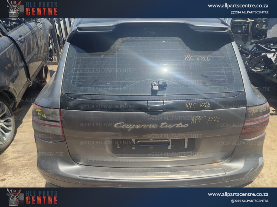 2008 Porsche cayenne tailgate for sale