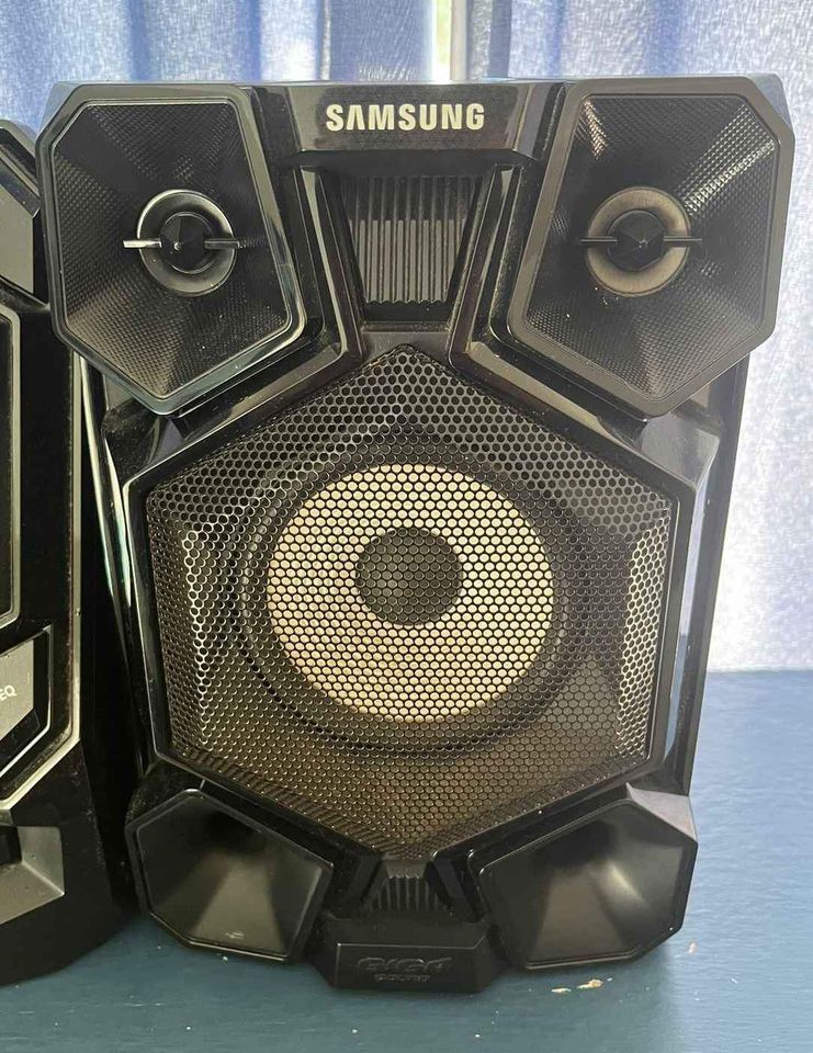Samsung speakers