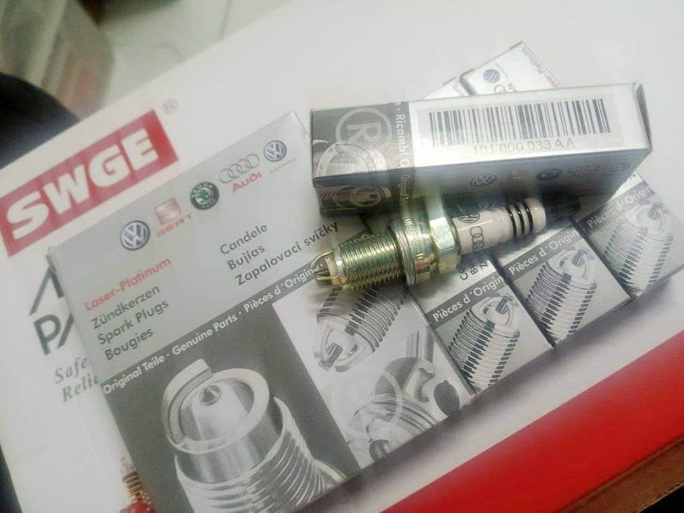VW Audi Laser platinum spark plugs - Private Seller VW Audi Laser platinum spark plugs - Private Seller