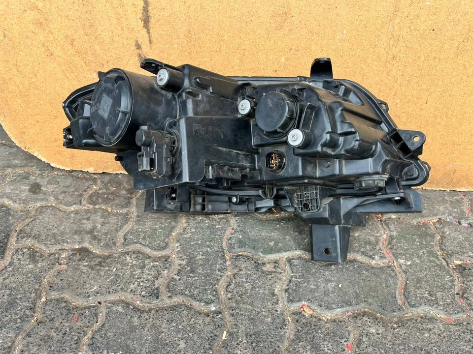 2020 Haval H2 LED Left Side Headlight - Private Seller 2020 Haval H2 LED Left Side Headlight - Private Seller