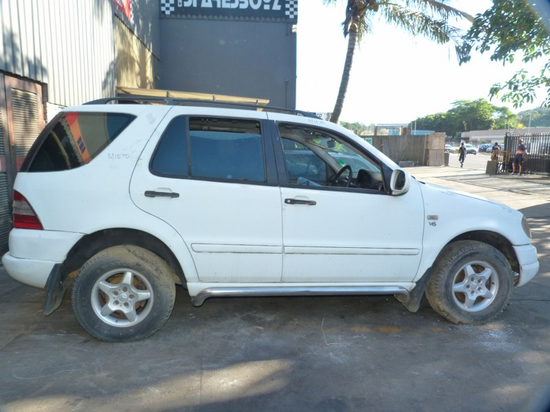 Mercedes ML270 CDI W163 AT White - 2001 SPARESBOYZ STRIPPING FOR SPARES - Private Seller Mercedes ML270 CDI W163 AT White - 2001 SPARESBOYZ STRIPPING FOR SPARES - Private Seller