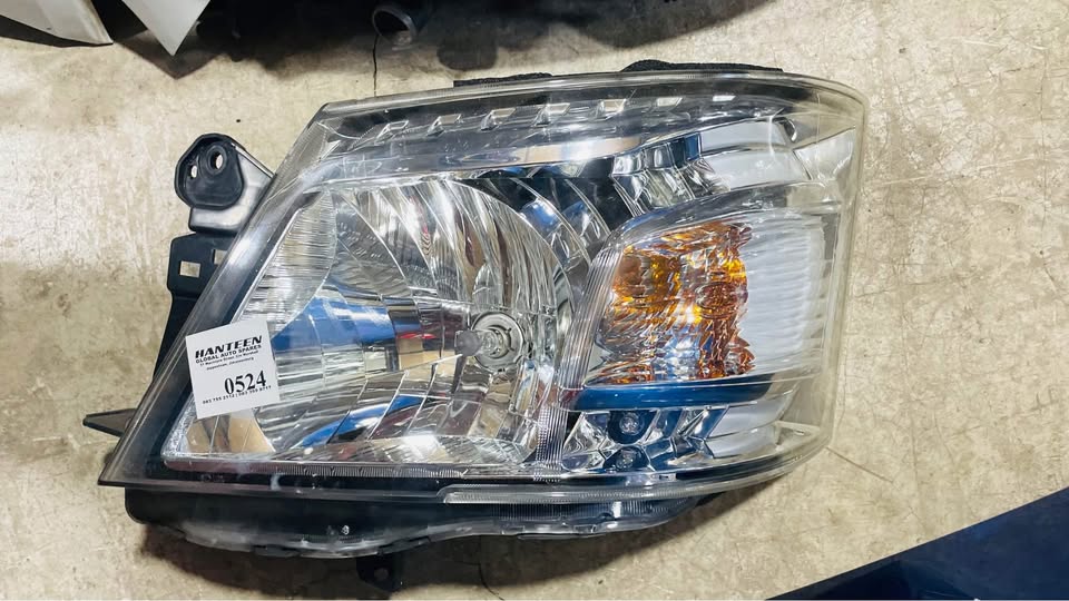 Nissan NV350 headlights - Private Seller Nissan NV350 headlights - Private Seller