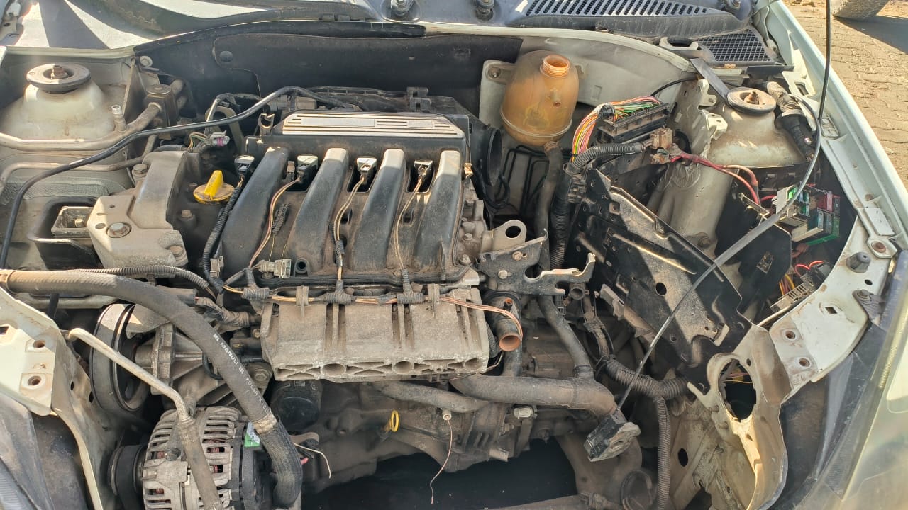 2006 CLIO VAVAVOOM