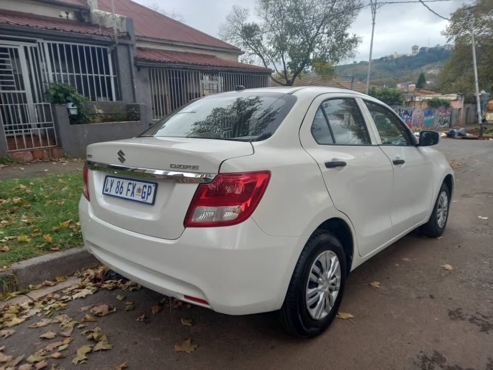 2024 Suzuki Dzire 1.2 Petrol, Manual, White, 5000kms. Service Book
