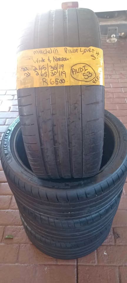 Wide and Narrow set Mitchelin Audi S3 Wide and Narrow set Mitchelin Audi S3