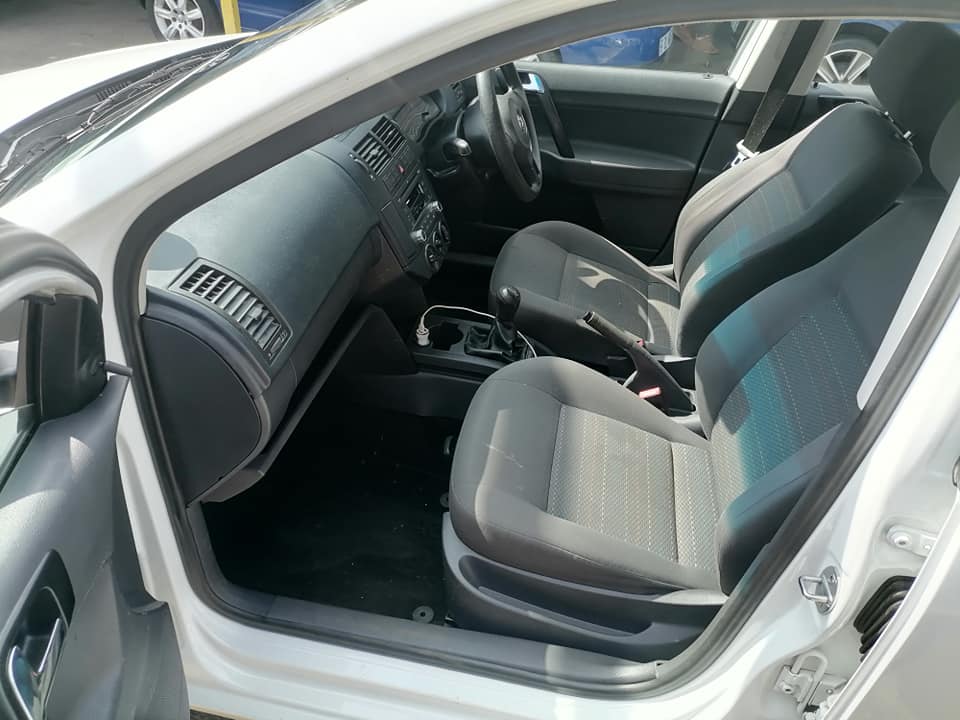 2017 Volkswagen polo vivo 1.4 Sedan
