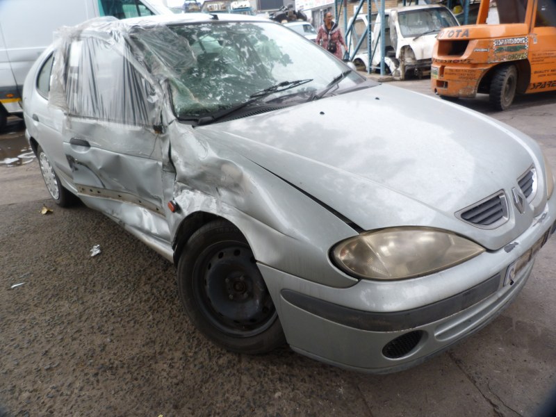 Renault Megane I 1.6 16V Manual - 2000 STRIPPING FOR SPARES - Private Seller Renault Megane I 1.6 16V Manual - 2000 STRIPPING FOR SPARES - Private Seller