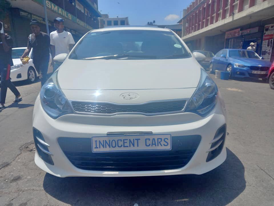2015 KIA RIO 1.4 TEC PETROL, MANUAL TRANSMISSION, WHITE COLOUR, MILEAGE 76000KM