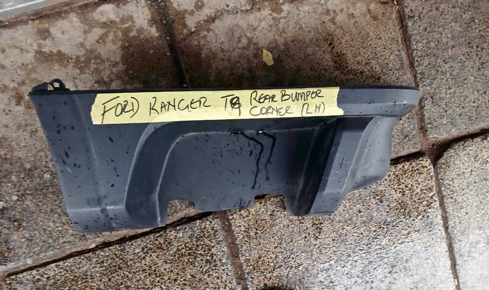 Ford Ranger Next-Gen left-hand side rear bumper corner 2022/24 - Private Seller Ford Ranger Next-Gen left-hand side rear bumper corner 2022/24 - Private Seller