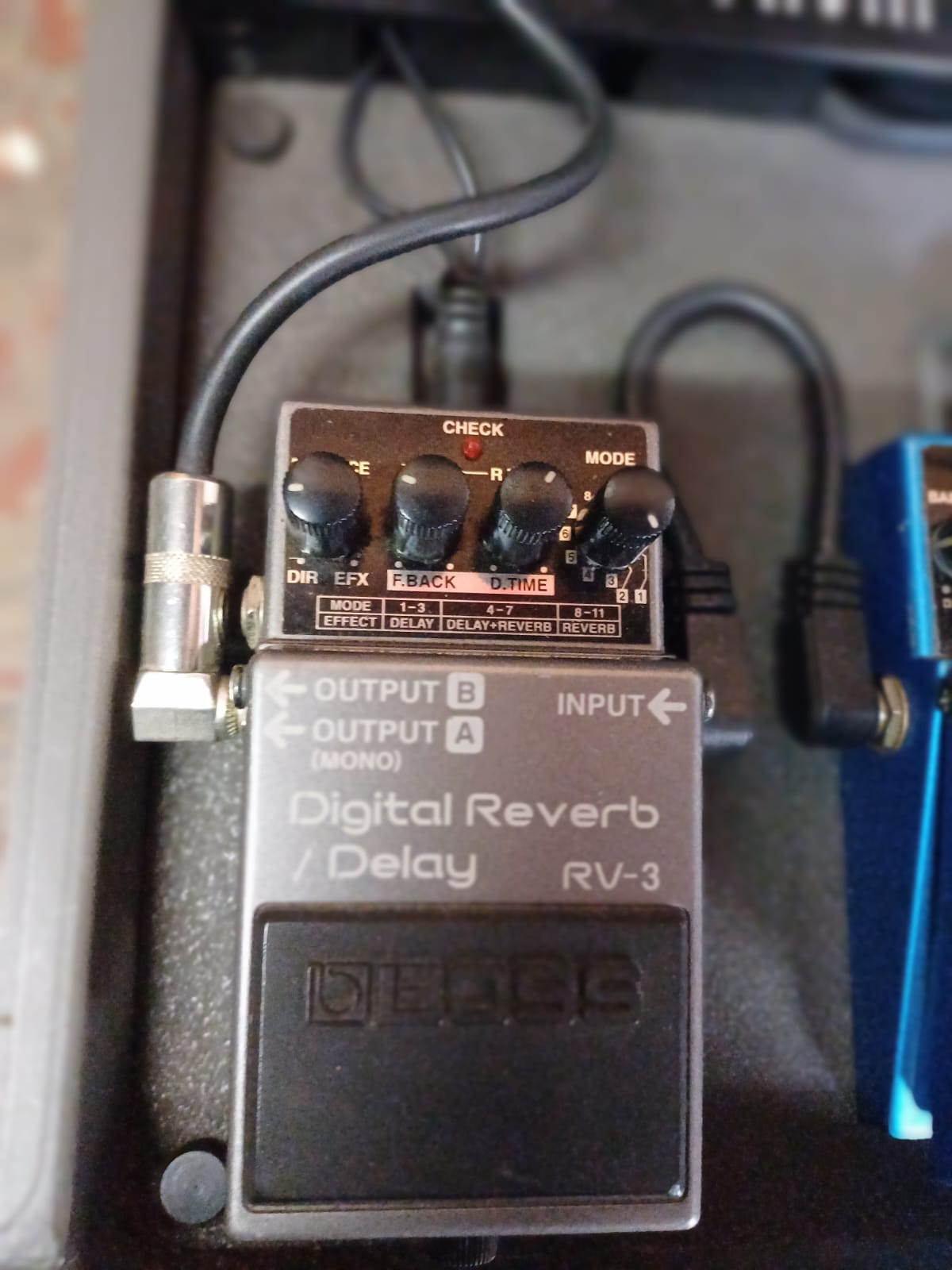 PEDALBOARD INCLUDING 5 BOSS PEDALS