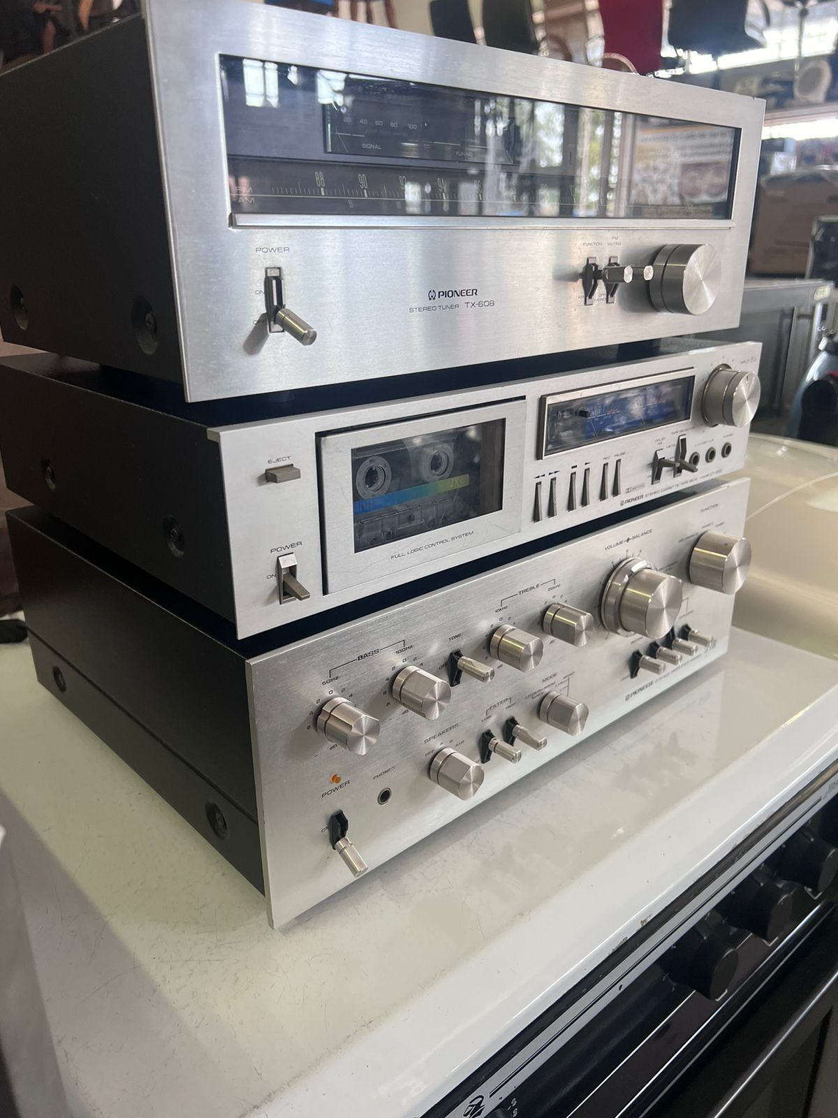 Vintage Pioneer Stereo Amplifier SA-8500