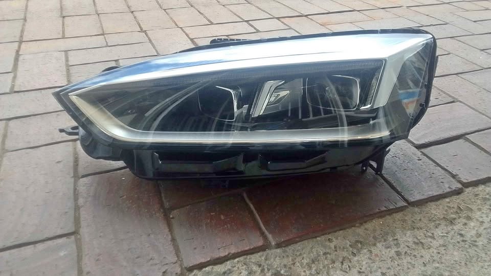 Audi A5 headlights - Private Seller Audi A5 headlights - Private Seller