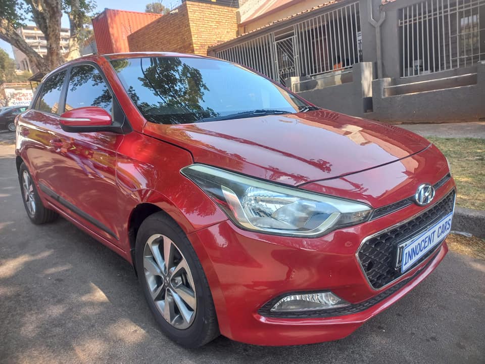2016 HYUNDAI i20 FLUID 1.4 ENGINE PETROL, AUTOMATIC, MILEAGE 90000KMS, MAROON COLOR