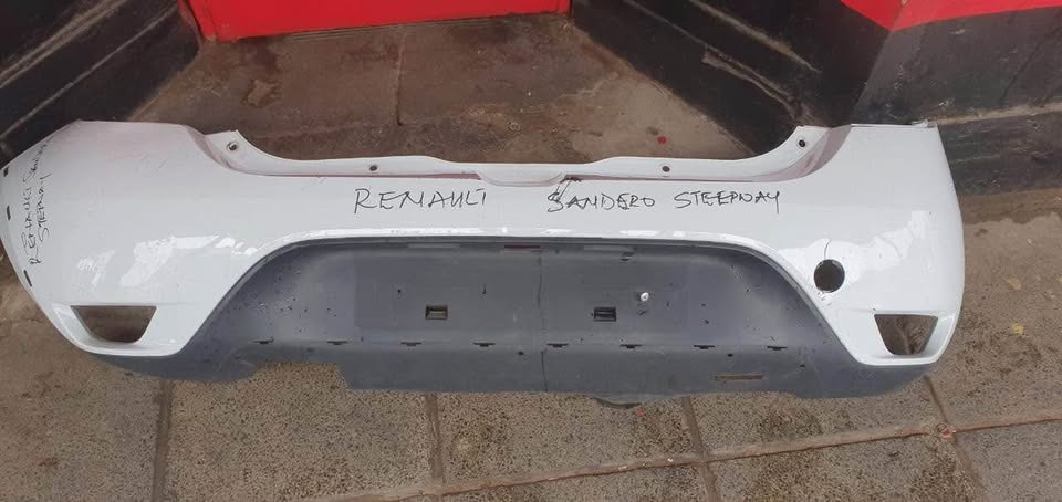 Renault Sandero Stepway Back bumper - Private Seller Renault Sandero Stepway Back bumper - Private Seller