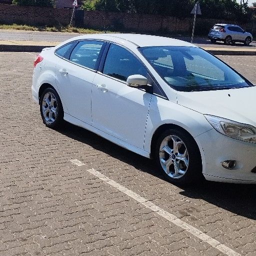 Ford focus car