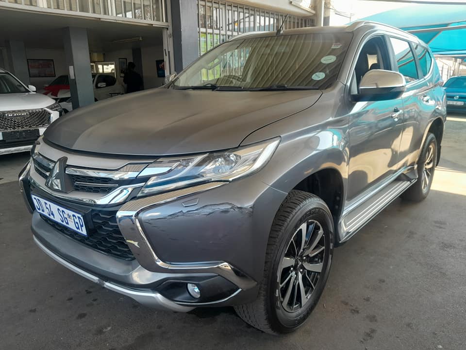 2018 PAJERO SPORT 2.4 7SEATER AUTOMATIC