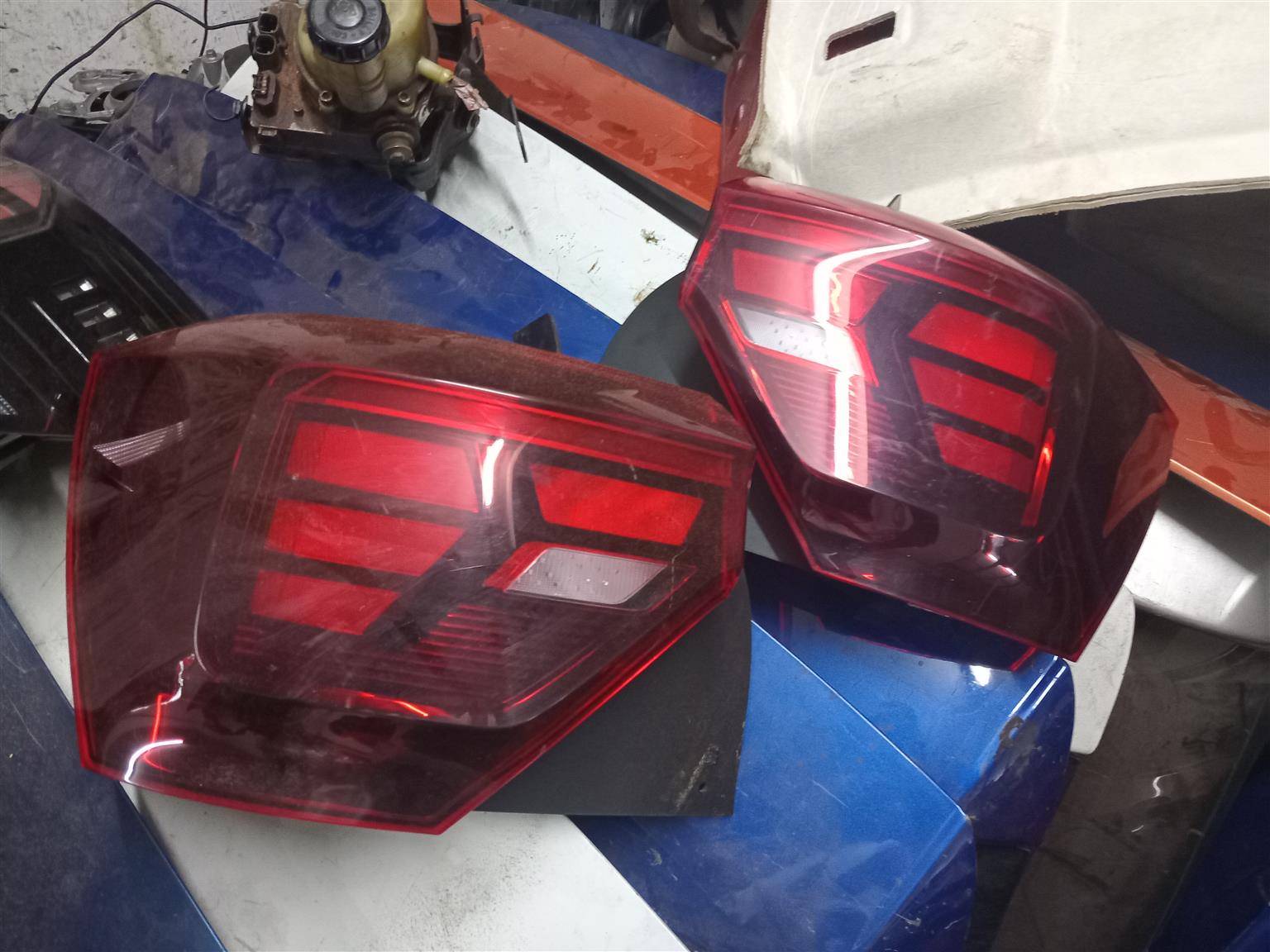 Vw polo 9 rear taillight both side - Private Seller