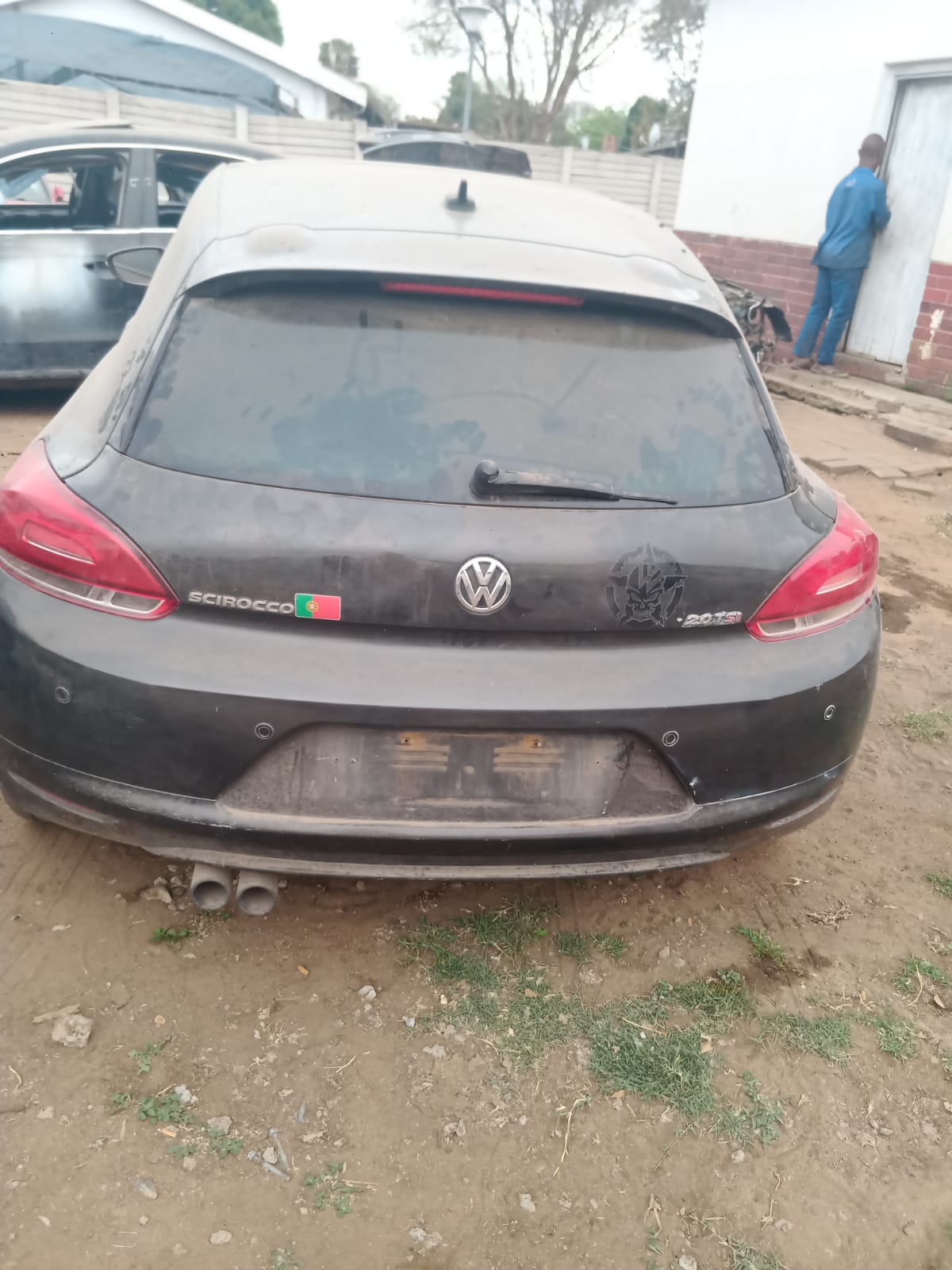 2010-2012 VW SCIROCCO STRIPPING FOR PARTS - Private Seller