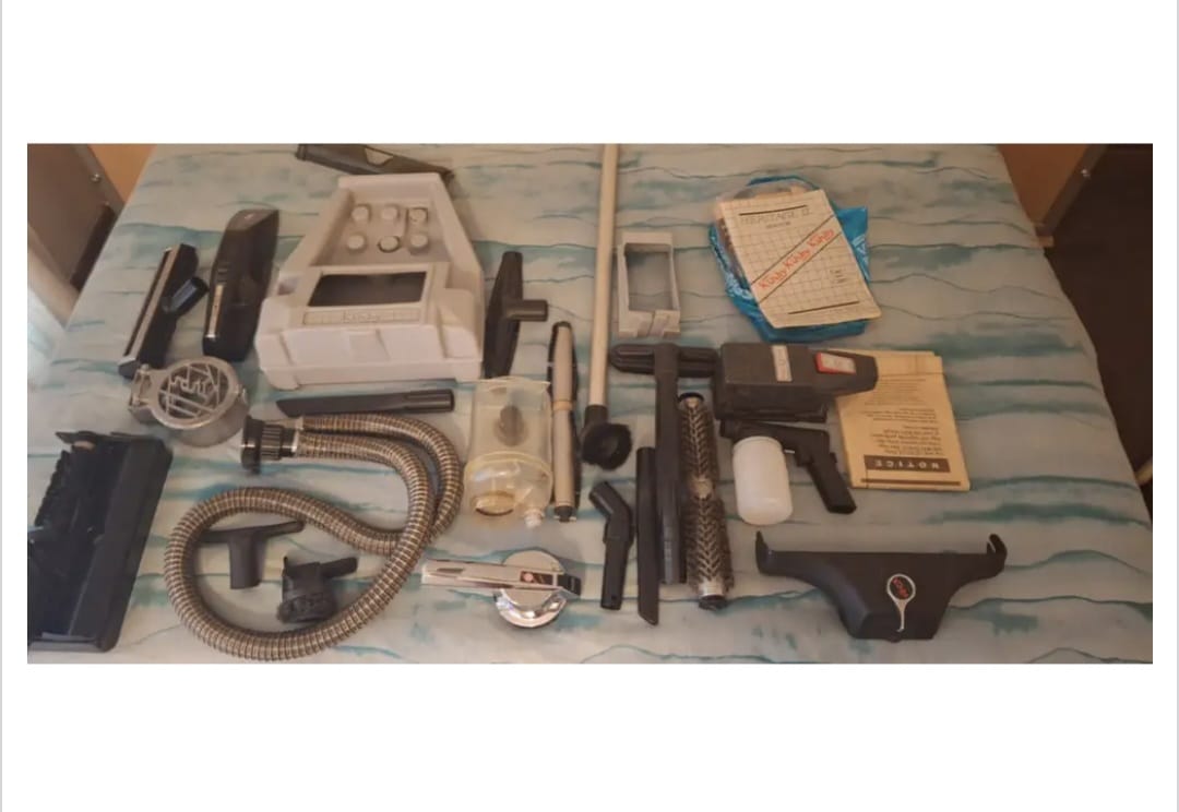 Scale Kirby vacuumPocket watchMirror Sewing machine