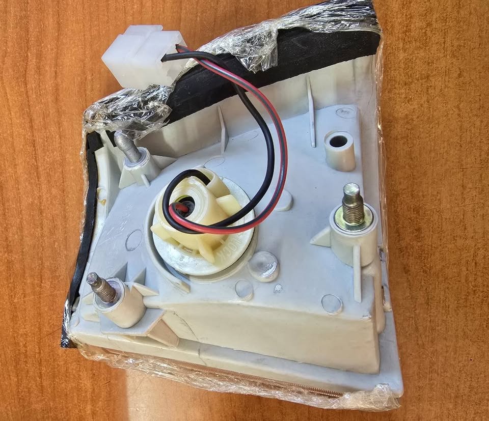Used Mazda 626 Corner Lights For Sale for sale in Gauteng | Auto Mart