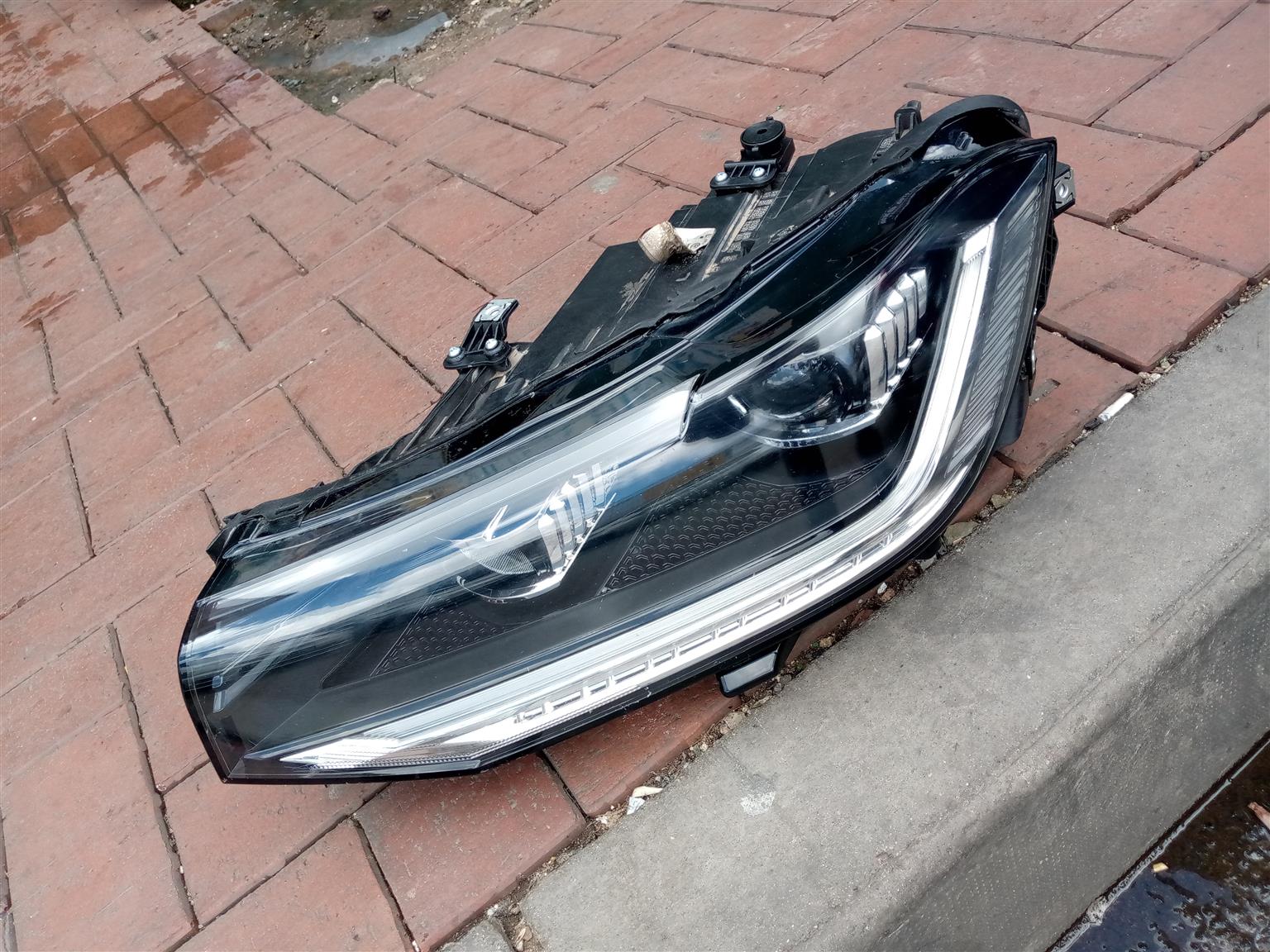VW T Cross Xenon Projector Headlights For Sale - Private Seller VW T Cross Xenon Projector Headlights For Sale - Private Seller