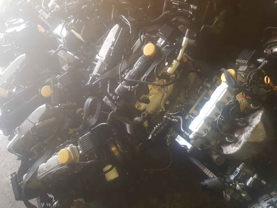 OPEL CORSA LITE C14SE 8VALVE FUEL INJECTION ENGINE FOR SALE - Private Seller OPEL CORSA LITE C14SE 8VALVE FUEL INJECTION ENGINE FOR SALE - Private Seller