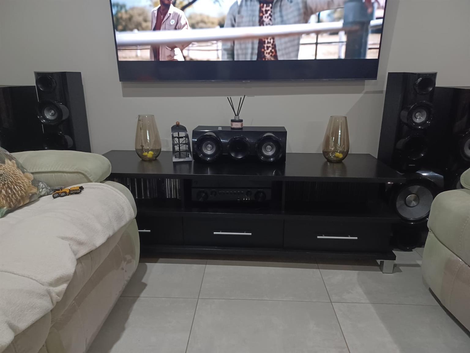 5.1 Samsung sound systems, TV Stand & Server