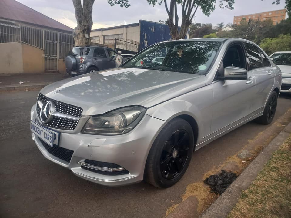 2013 MERCEDES BENZ C180 PETROL, AUTOMATIC, MILEAGE 114000KMS, SILVER COLOR