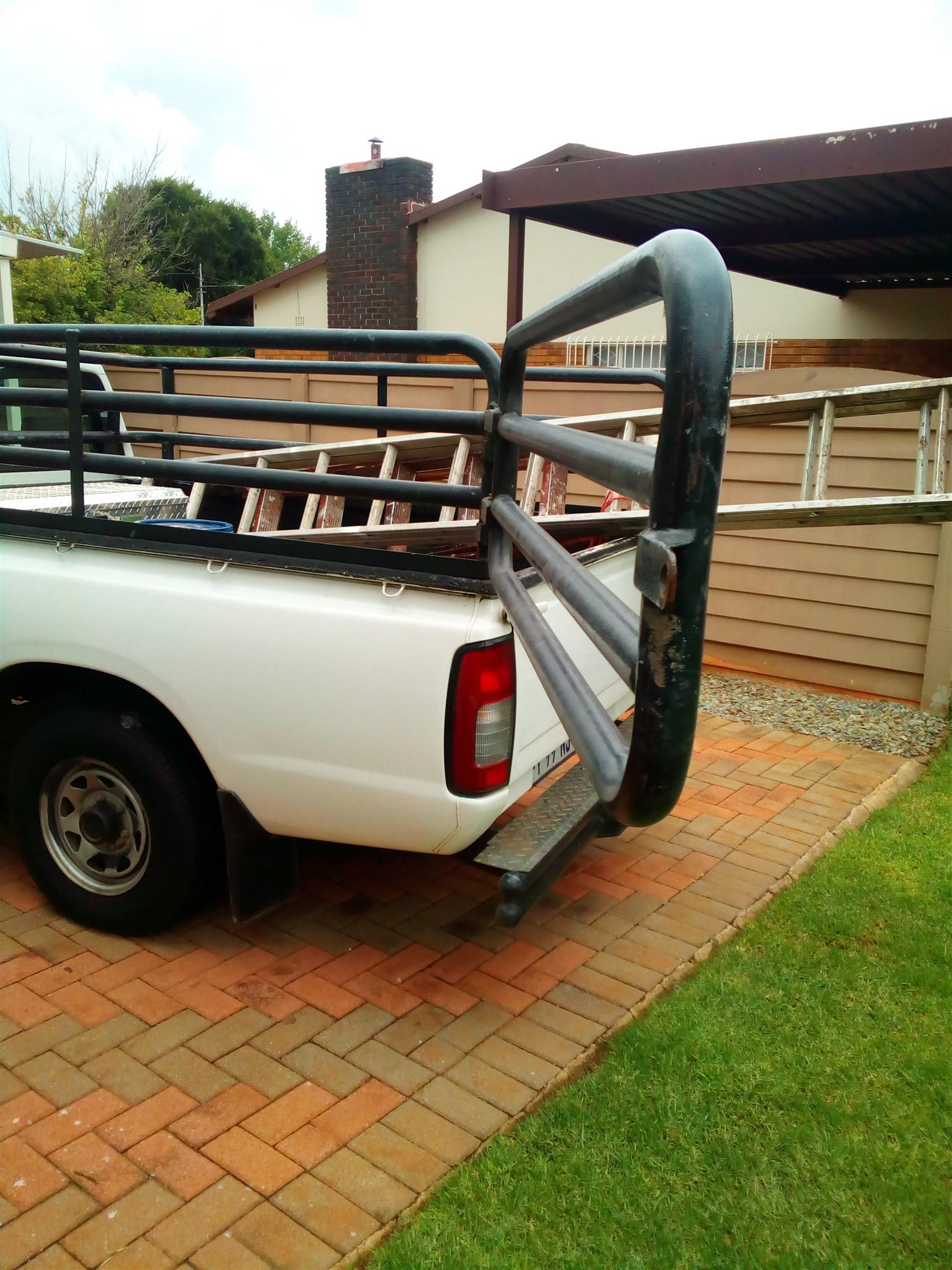 Car Accessories Roof Racks and Carriers