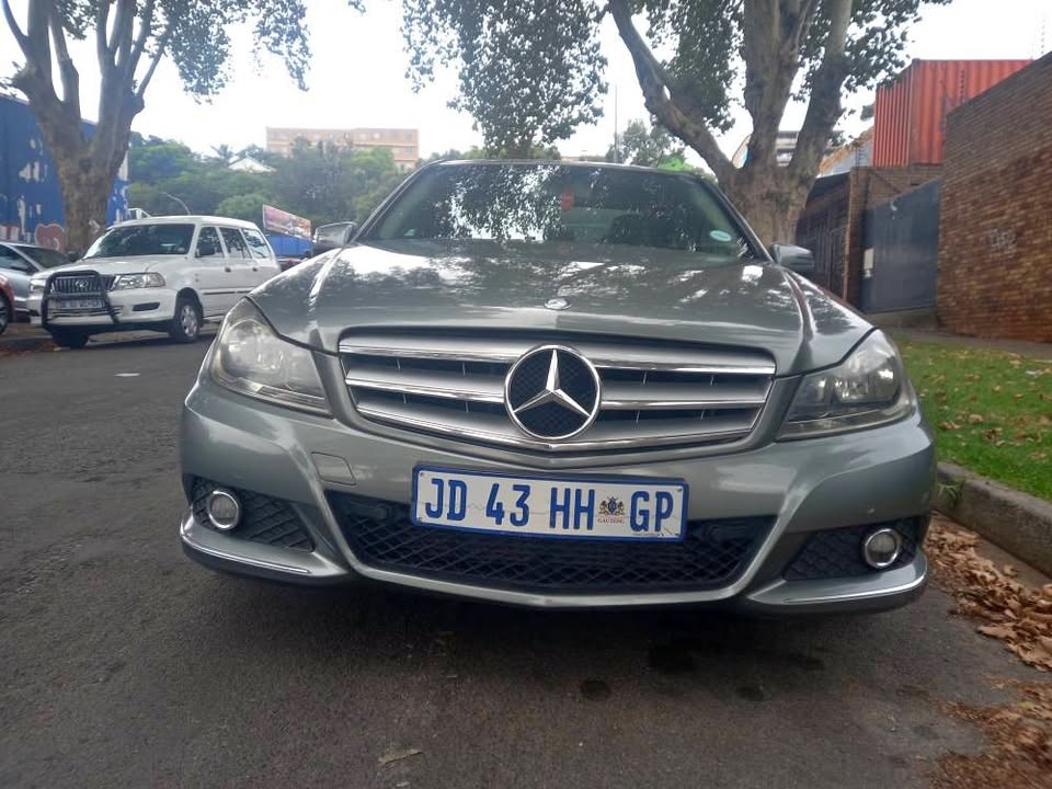 2012 Mercedes Benz C200 Petrol  Automatic Transmission Grey Color  Mileage 131000kms