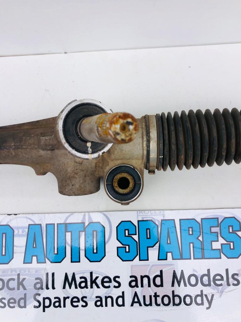 Renault Kwid steering rack - Private Seller Renault Kwid steering rack - Private Seller