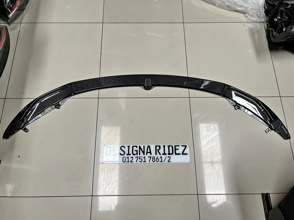 OEM BMW F80 M3/F82 M4 -CARBON FIBER FRONT BUMPER SPLITTER AVAILABLE. - Private Seller OEM BMW F80 M3/F82 M4 -CARBON FIBER FRONT BUMPER SPLITTER AVAILABLE. - Private Seller