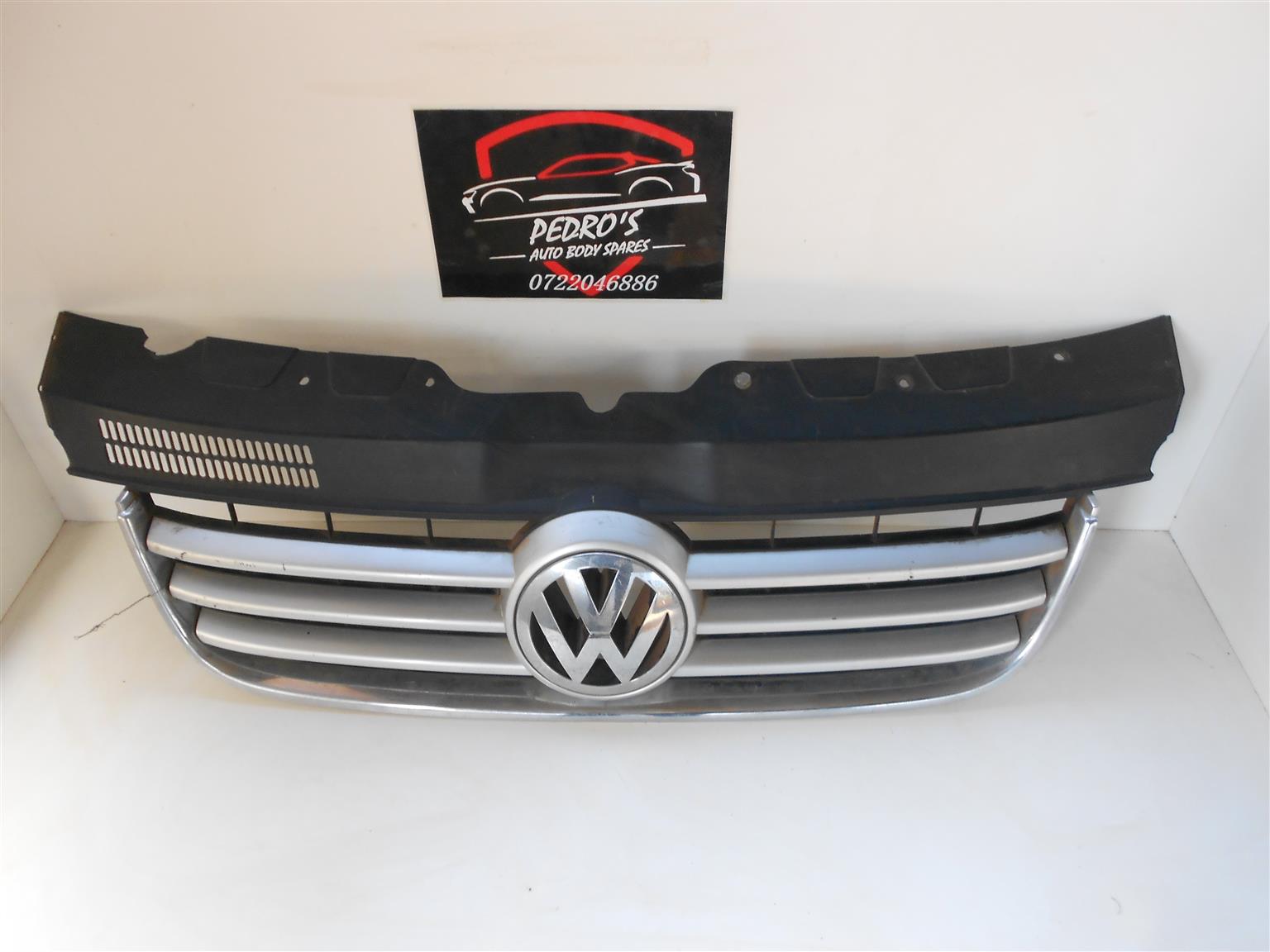 VW TS Transporter main grill - Private Seller VW TS Transporter main grill - Private Seller