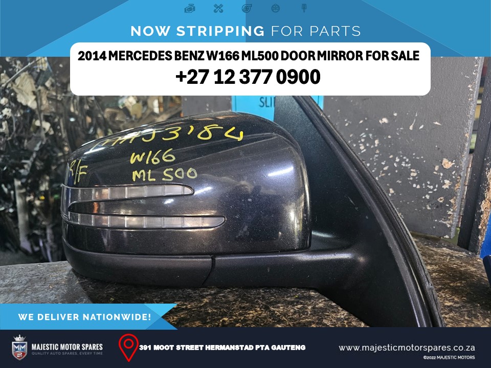 Mercedes Benz ML500 mirror for sale