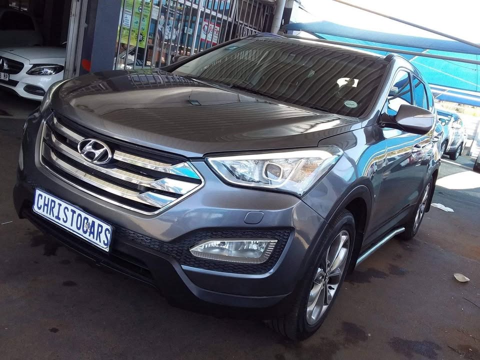 2013 Hyundai Santa fe hatchback automatic 2013