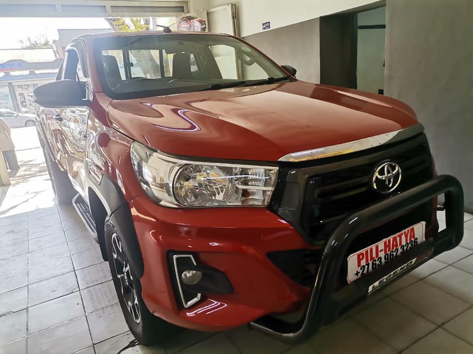 2018 TOYOTA HILUX 2.4 GD6 HIRADER SINGLE CAB MANUAL