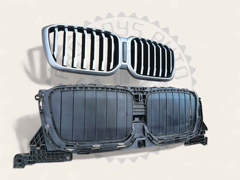 2022-2025 BMW X3 G01 LCI/FACELIFT MAIN GRILL AVAILABLE FOR SALE - Private Seller 2022-2025 BMW X3 G01 LCI/FACELIFT MAIN GRILL AVAILABLE FOR SALE - Private Seller