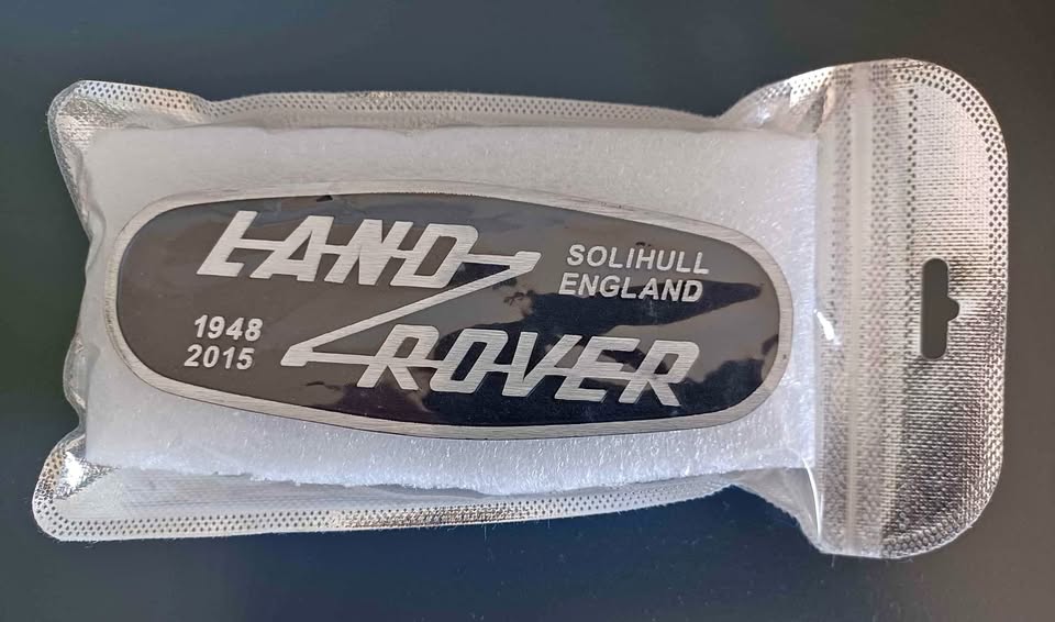 Land Rover Defender Heritage grille badge - Private Seller Land Rover Defender Heritage grille badge - Private Seller